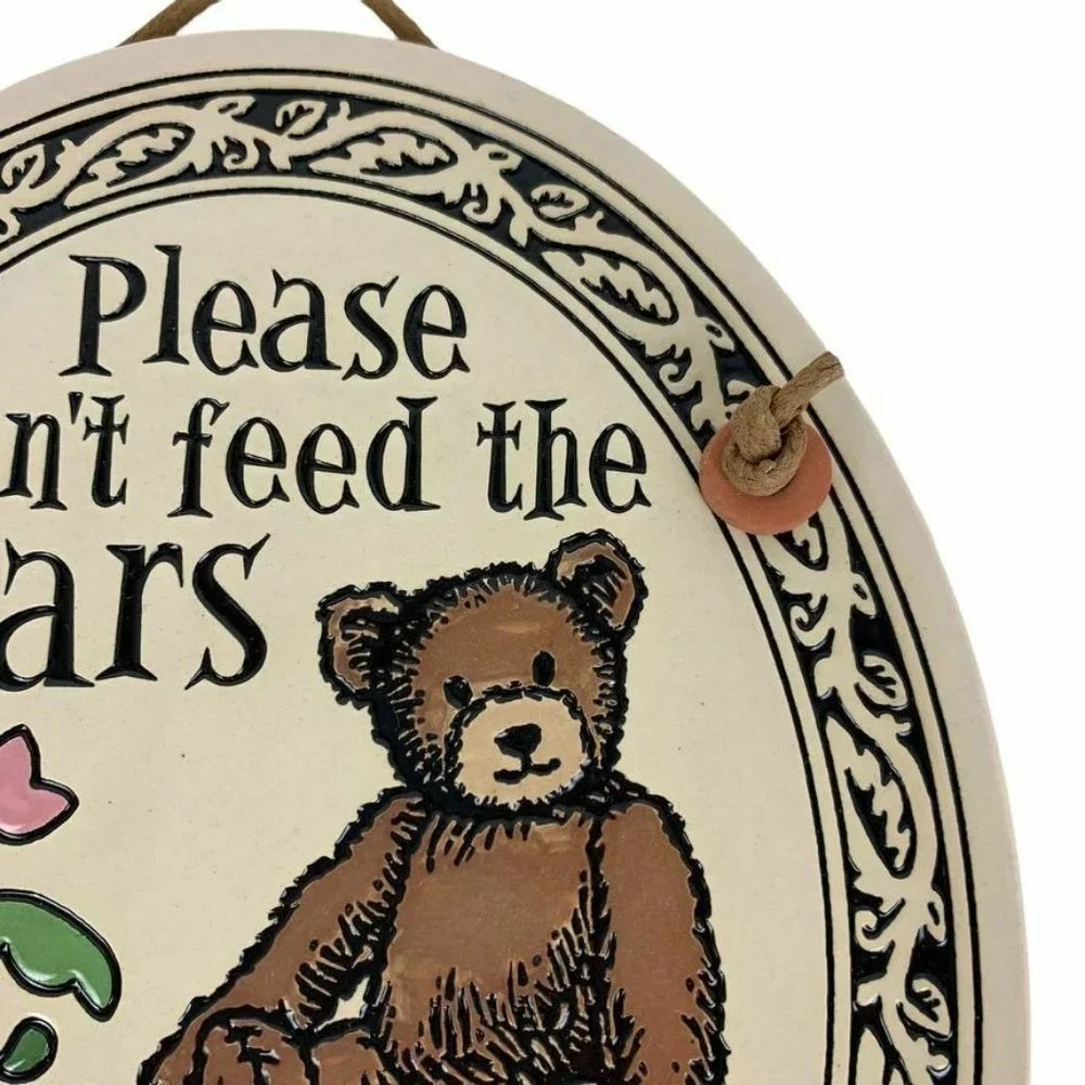 Spooner Creek Designs Please Don't Feed the Bears Wall Plaque Michael Macone USA